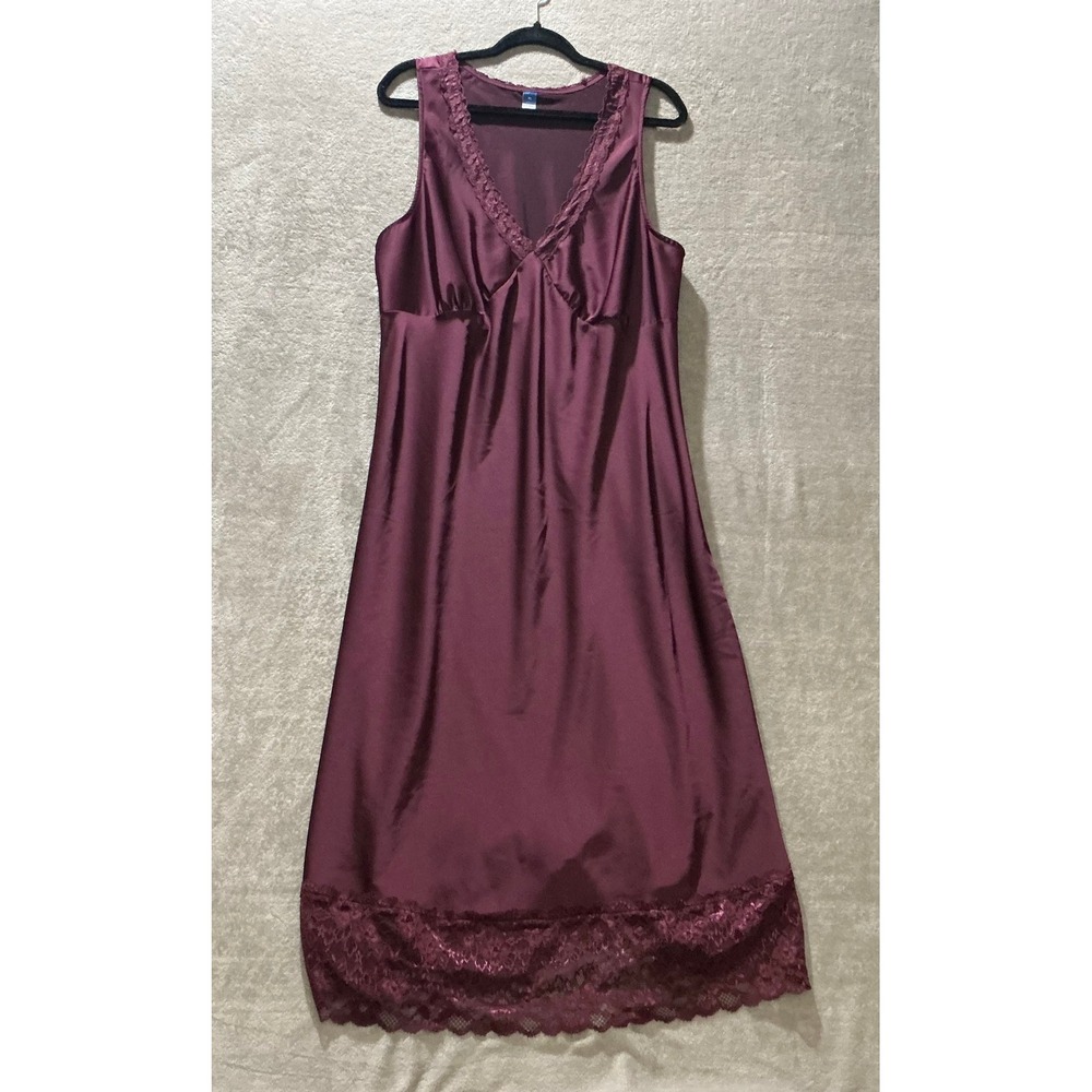 Old Navy Slip Dress XL Purple Satin Lace Feminine Romantic Boudoir Glam Y2K